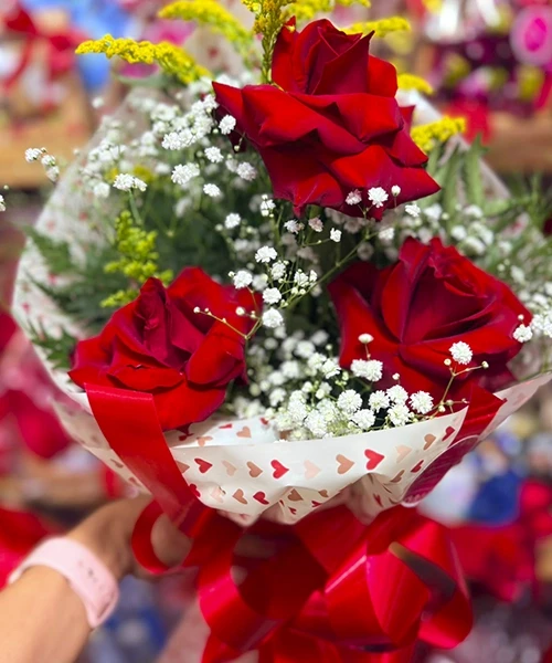 Ramalhete de rosas importadas